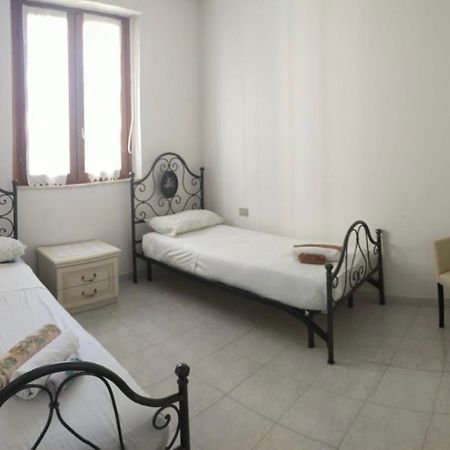 Pm 15 Via Liguria Guest House Alghero Buitenkant foto